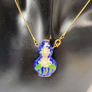 Vintage Cloisonné Necklace/Goldplated chain